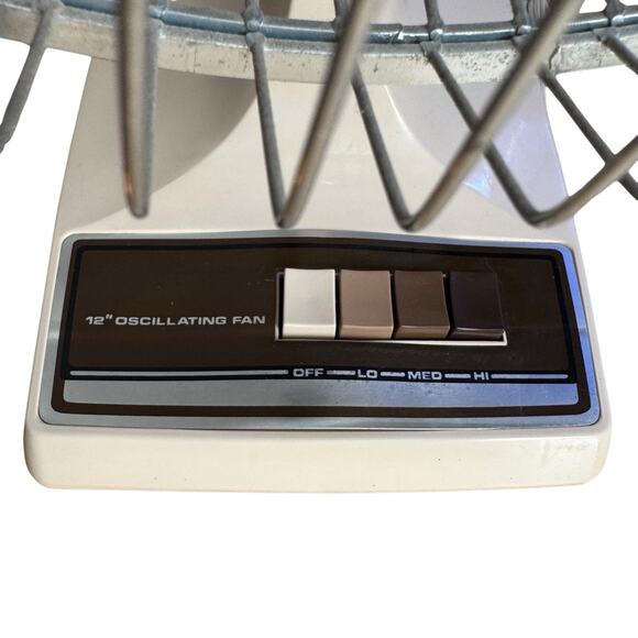 RARE Vintage Lasko Clear Amber/Brown Blade 12 inch 3-Speed Oscillating Fan 12” - Picture 6 of 16